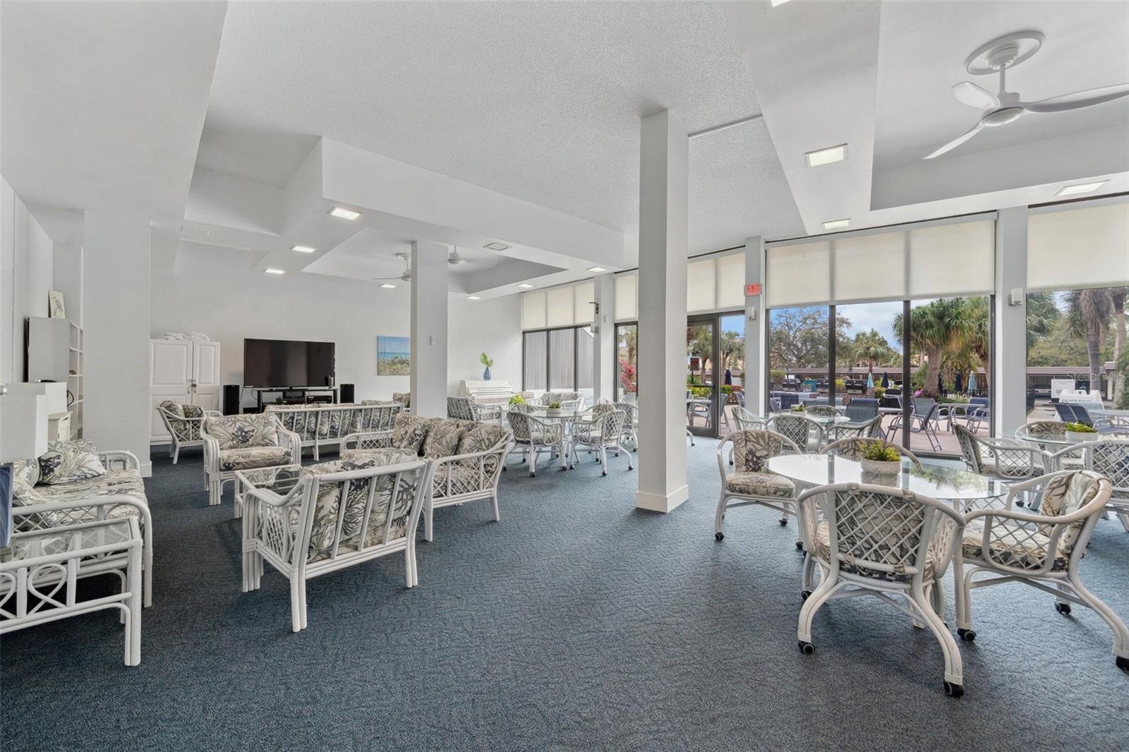 5855 MIDNIGHT PASS RD #319, SARASOTA, FL, 34242