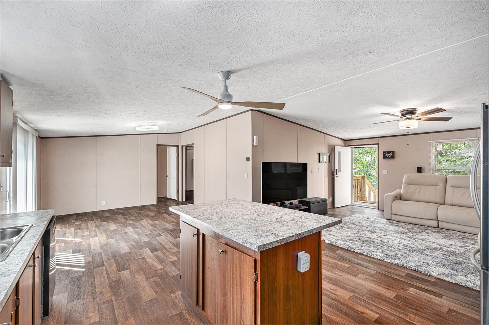 6327 W CHERRYWOOD ST, CRYSTAL RIVER, FL, 34429