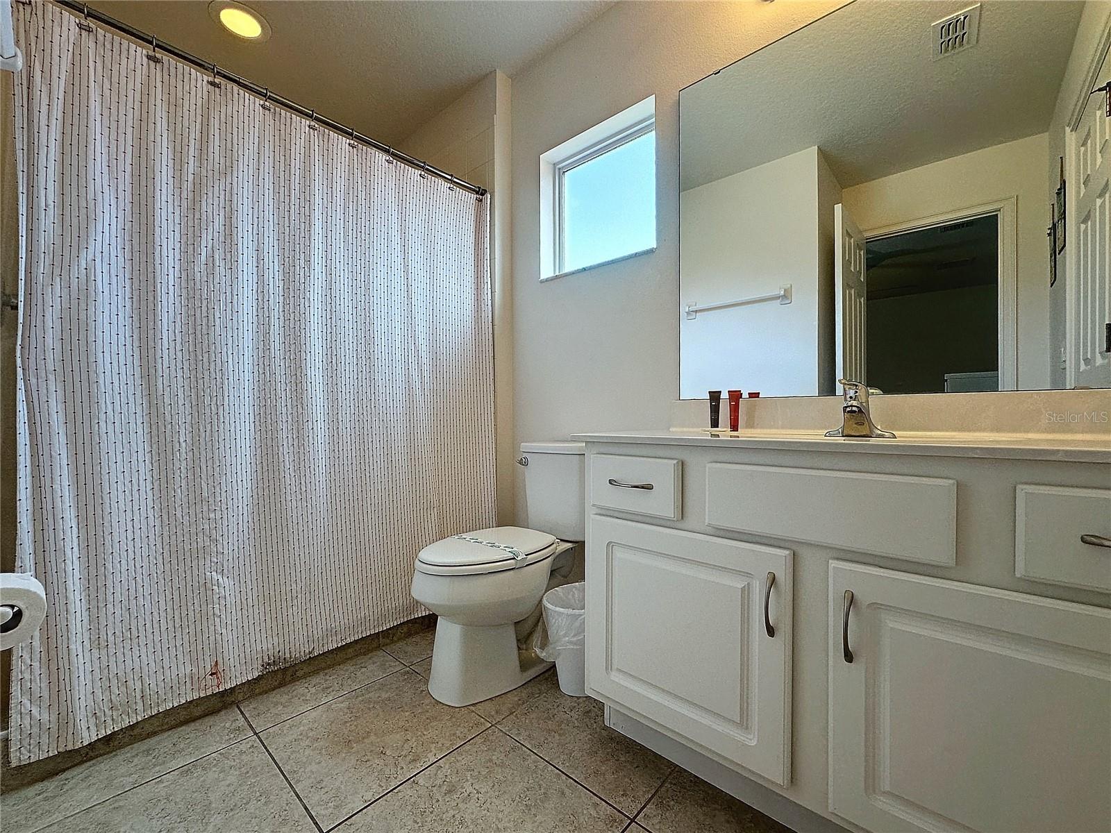 416 ORANGE COSMOS BLVD, DAVENPORT, FL, 33837