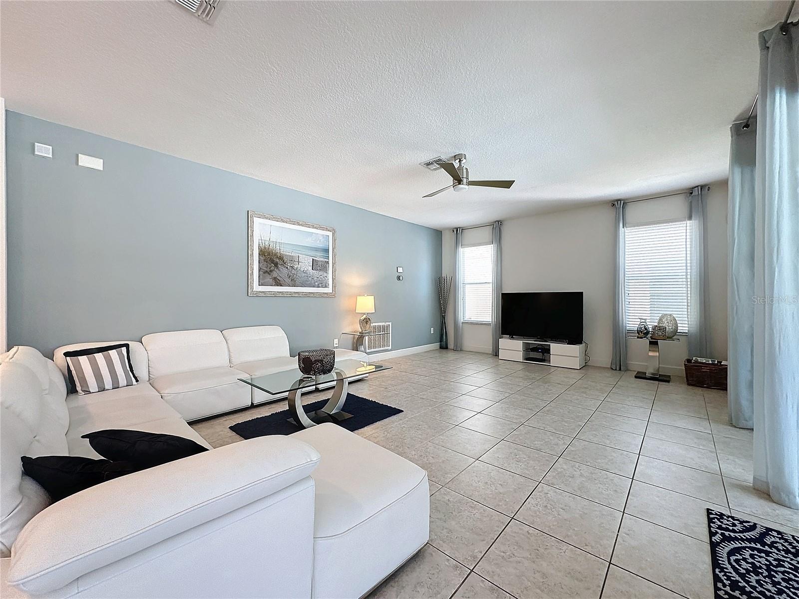 416 ORANGE COSMOS BLVD, DAVENPORT, FL, 33837