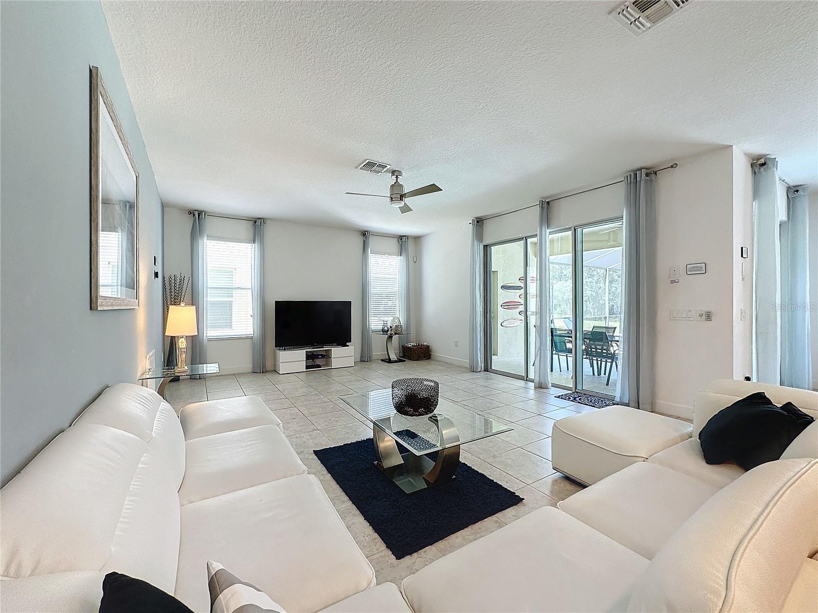 416 ORANGE COSMOS BLVD, DAVENPORT, FL, 33837