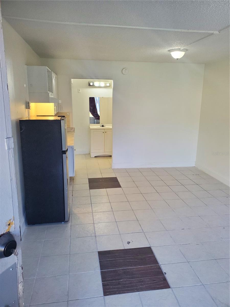 S5113621 Property Photo