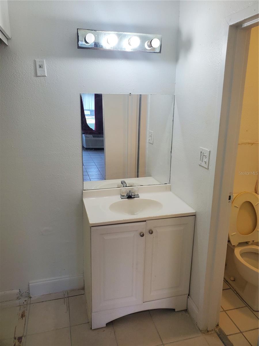 S5113621 Property Photo