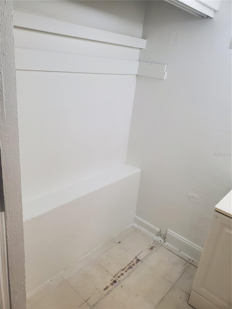 S5113621 Property Photo