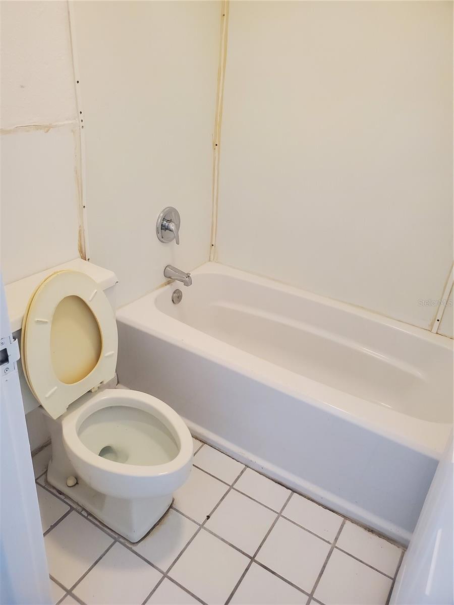 S5113621 Property Photo