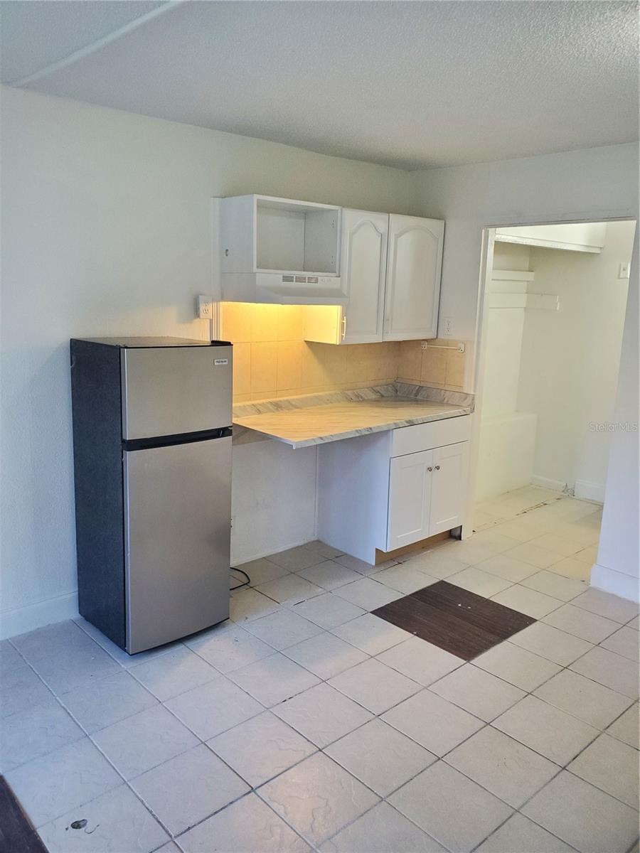 S5113621 Property Photo