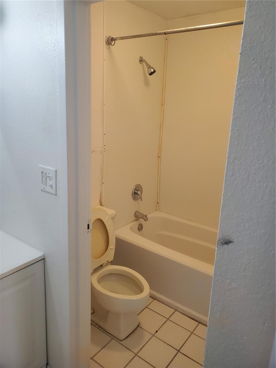 S5113621 Property Photo