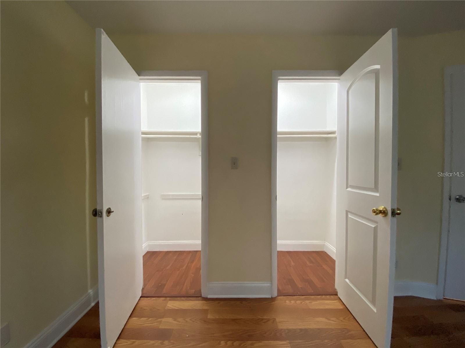 2432 LEMON TREE LN #B, ORLANDO, FL, 32839