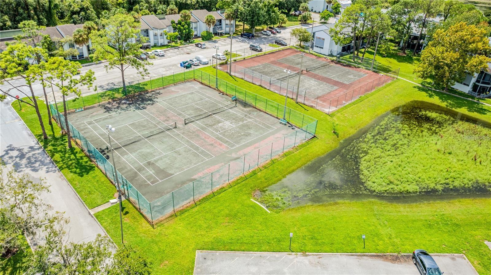 2432 LEMON TREE LN #B, ORLANDO, FL, 32839