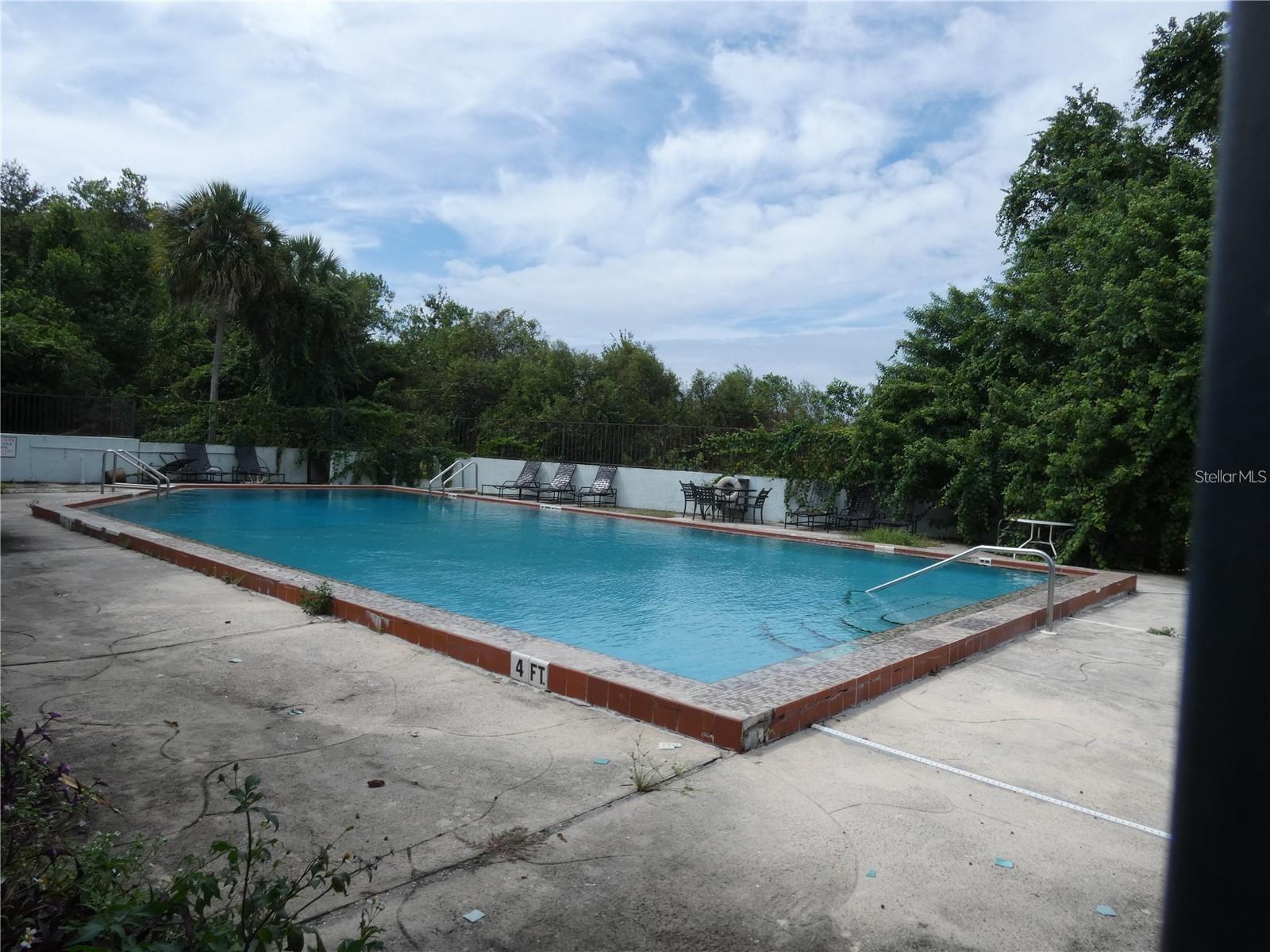 2432 LEMON TREE LN #B, ORLANDO, FL, 32839