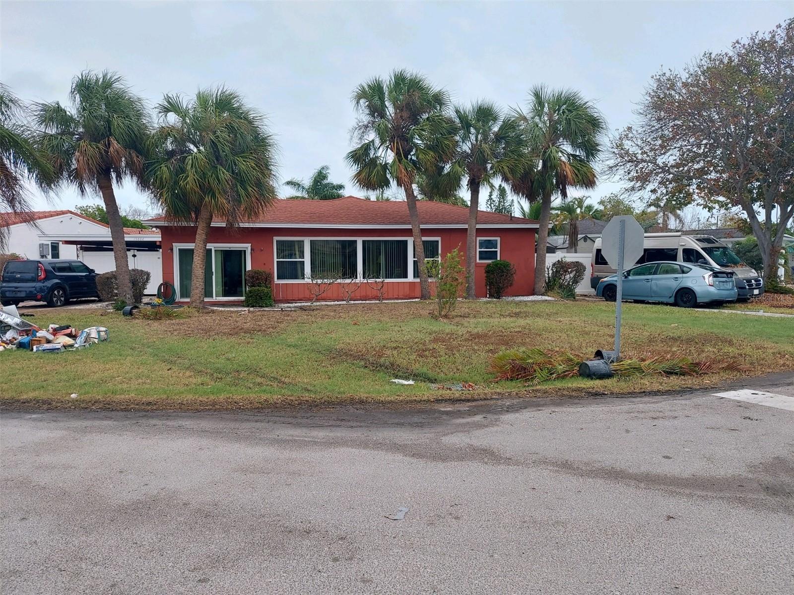 15806 REDINGTON DR, REDINGTON BEACH, FL, 33708