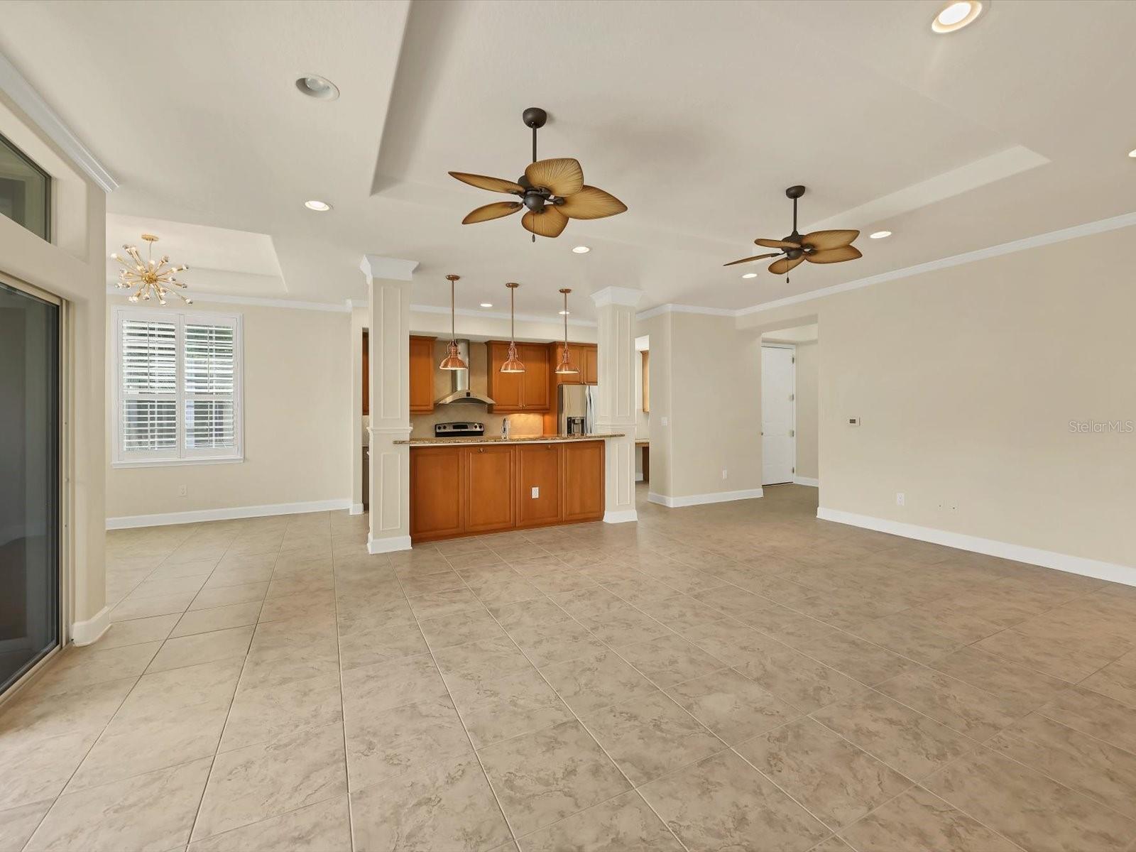 8023 ST SIMONS ST #8023, UNIVERSITY PARK, FL, 34201