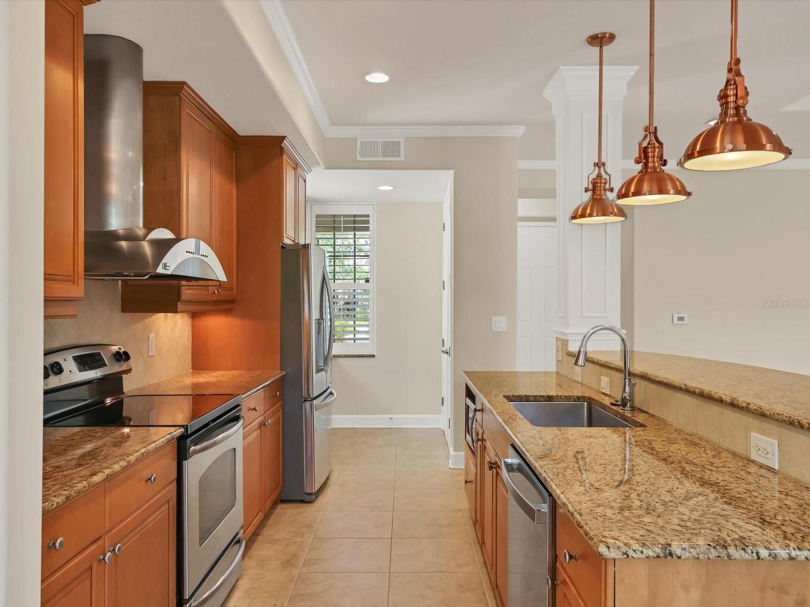 8023 ST SIMONS ST #8023, UNIVERSITY PARK, FL, 34201