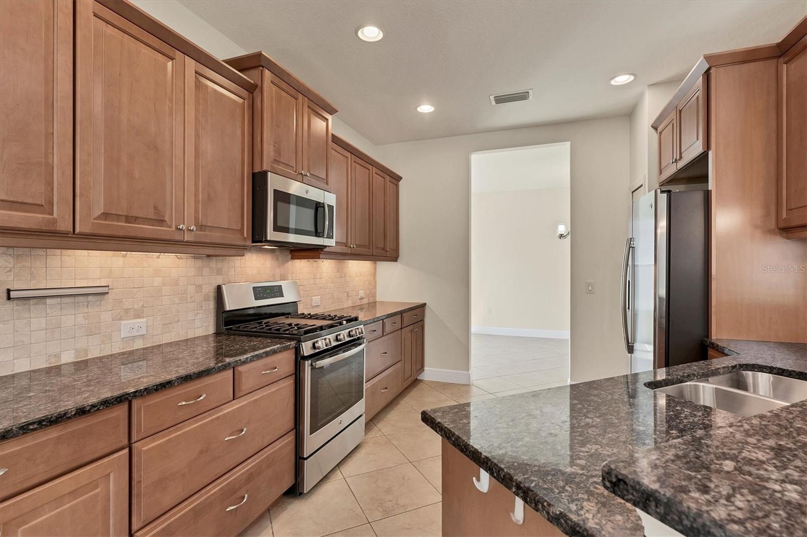 12273 STUART DR, VENICE, FL, 34293