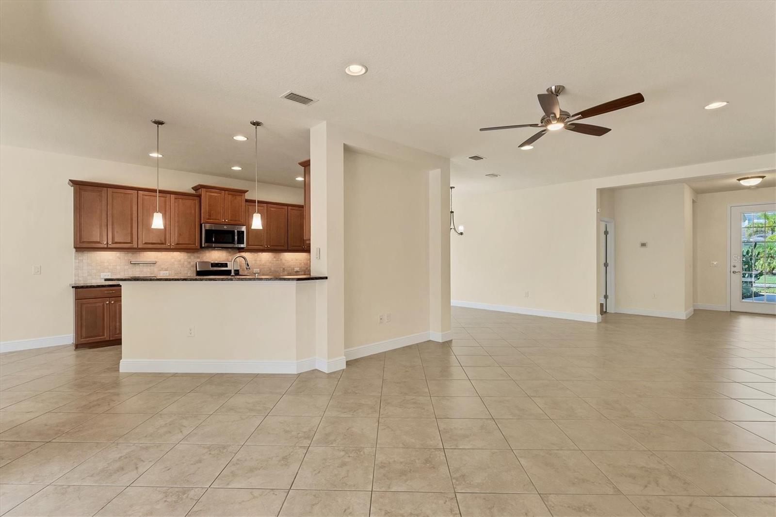 12273 STUART DR, VENICE, FL, 34293