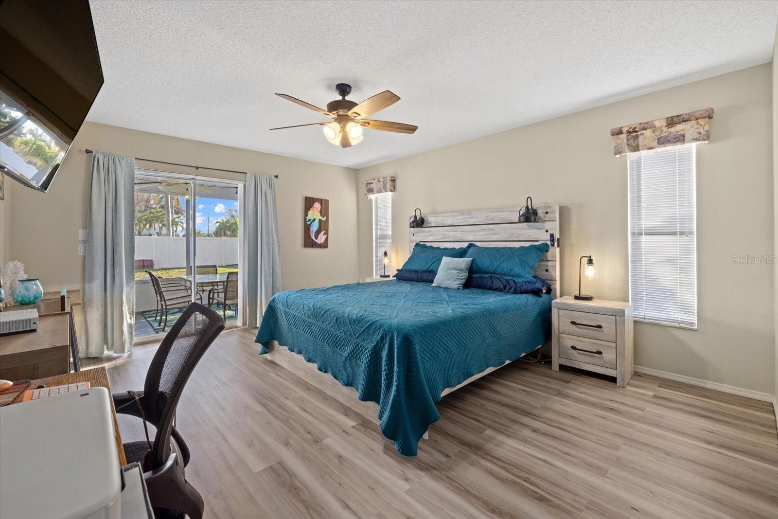 5819 2ND AVENUE DR NW, BRADENTON, FL, 34209