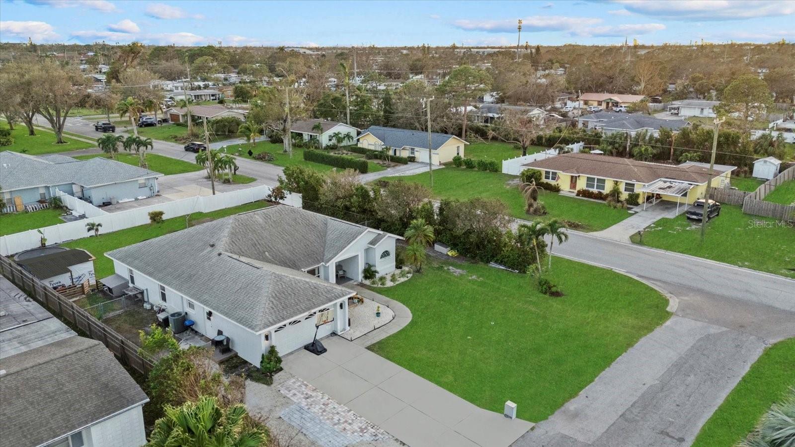 5819 2ND AVENUE DR NW, BRADENTON, FL, 34209