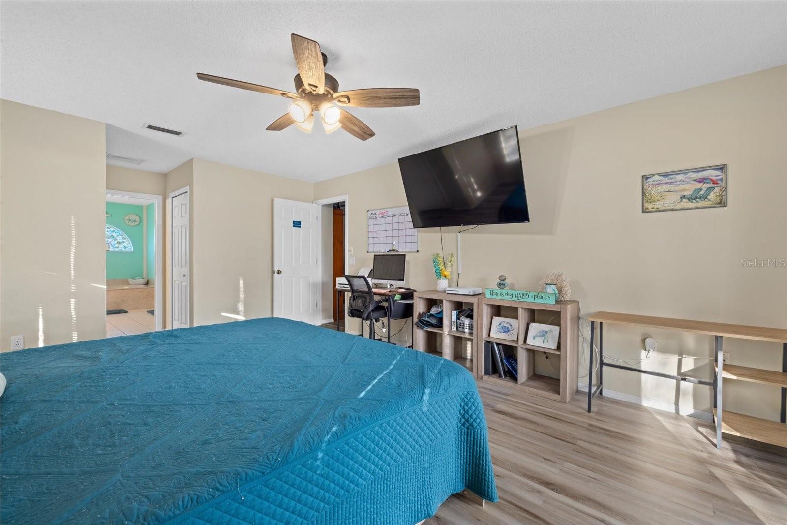 5819 2ND AVENUE DR NW, BRADENTON, FL, 34209