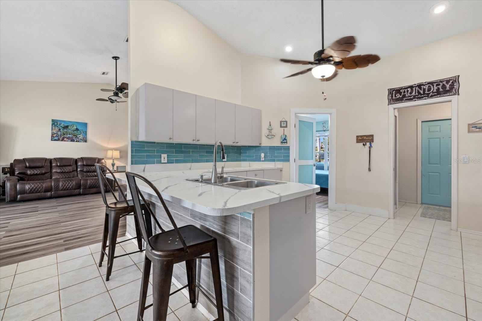 5819 2ND AVENUE DR NW, BRADENTON, FL, 34209