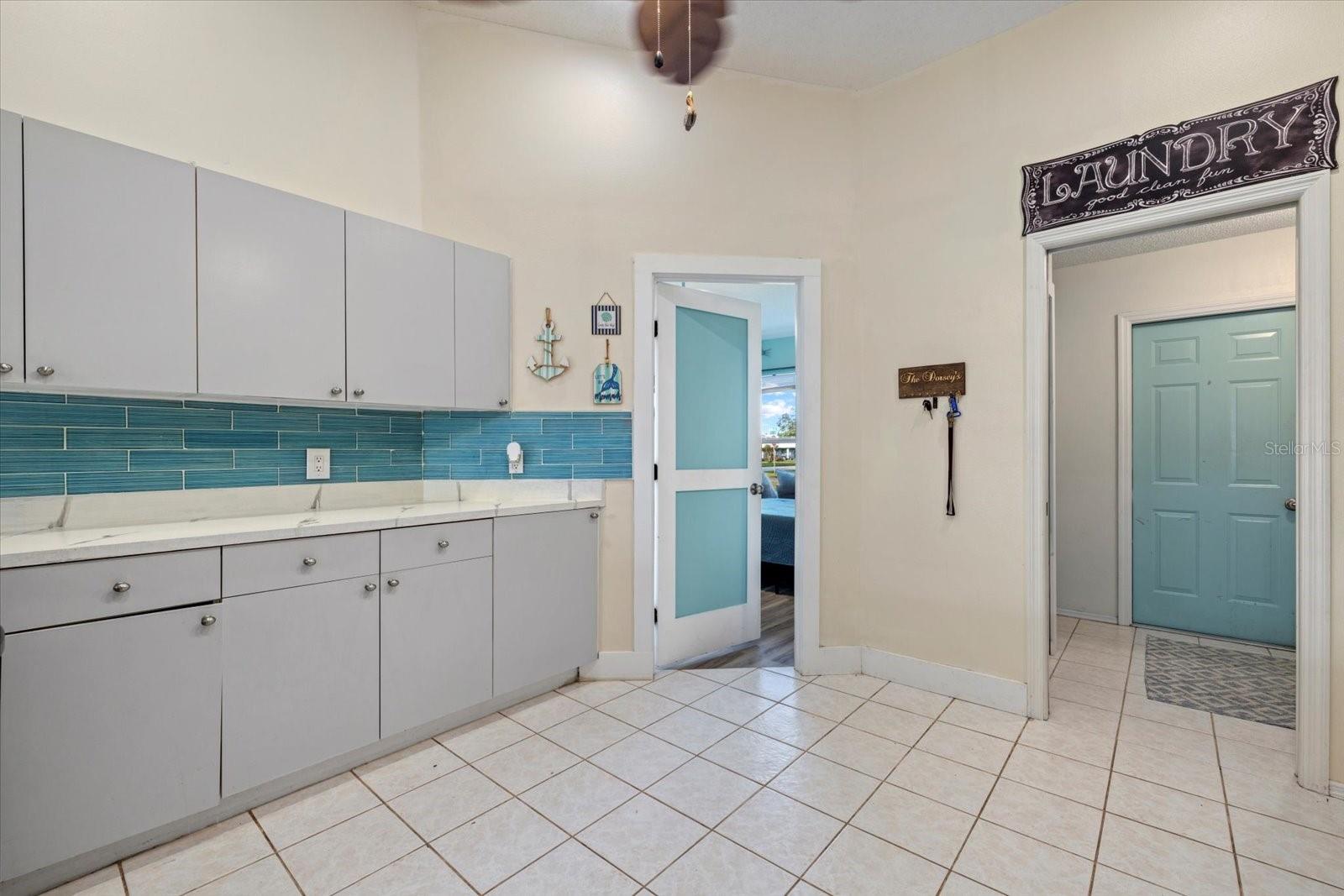 5819 2ND AVENUE DR NW, BRADENTON, FL, 34209