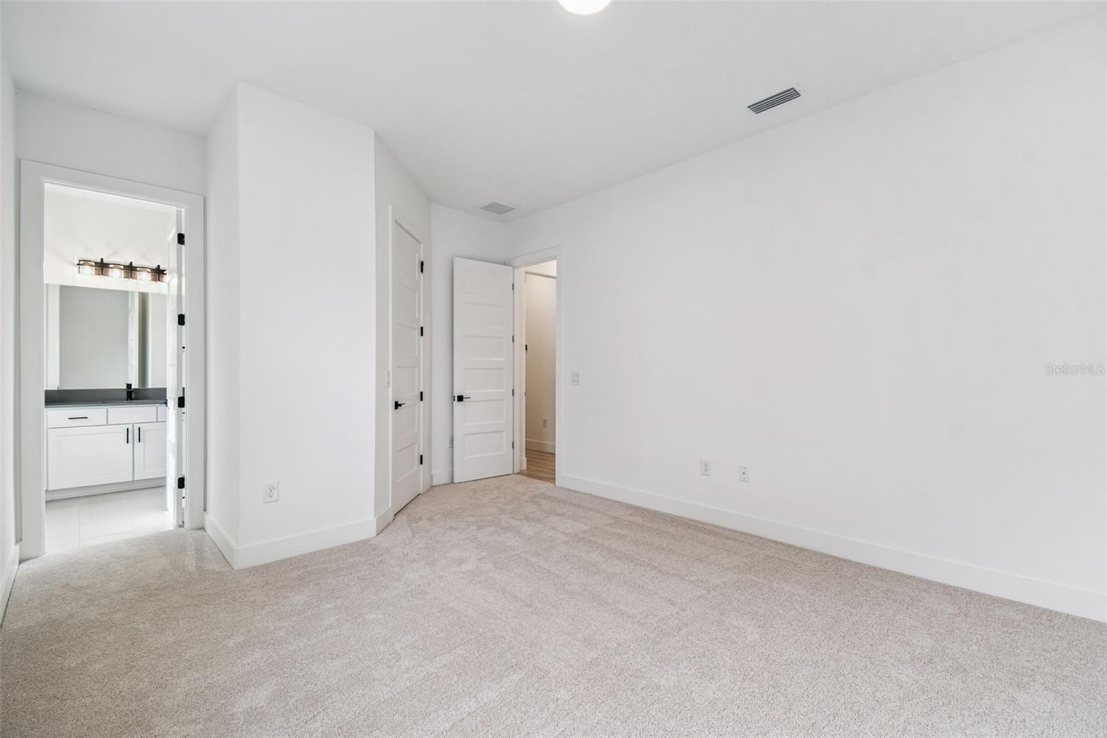 19395 SHELTERED HILL DR, BROOKSVILLE, FL, 34601