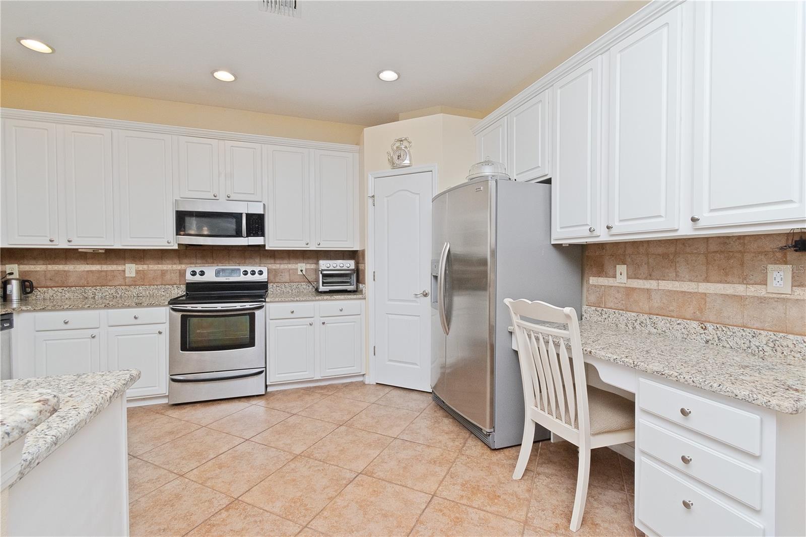 4224 FLEEWELL CT, VALRICO, FL, 33596