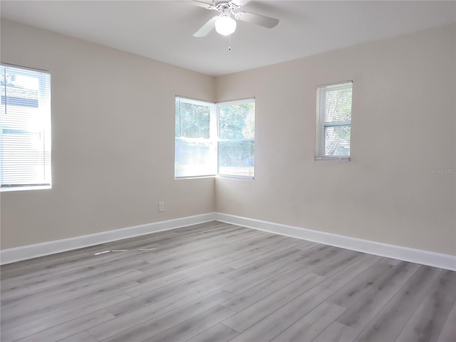 2450 MELROSE AVE S, ST PETERSBURG, FL, 33712
