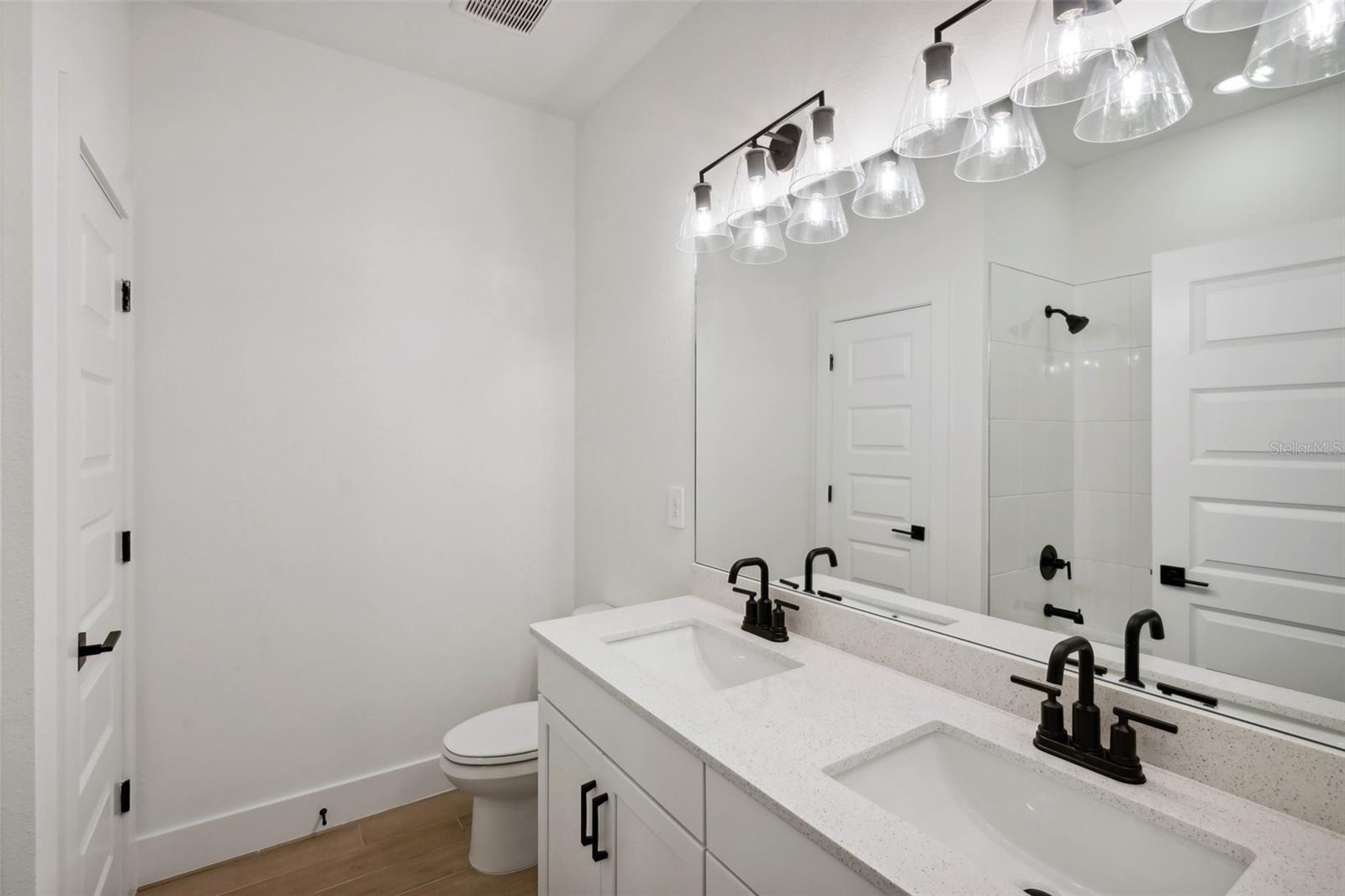 112 RUNAWAY FIELD AVE, NOKOMIS, FL, 34275