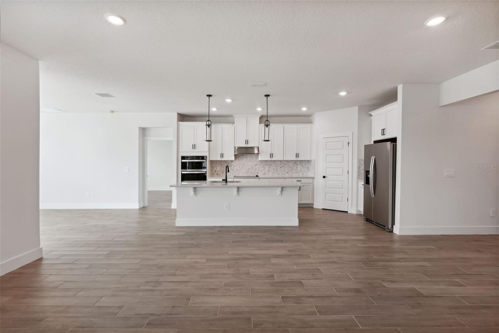 112 RUNAWAY FIELD AVE, NOKOMIS, FL, 34275