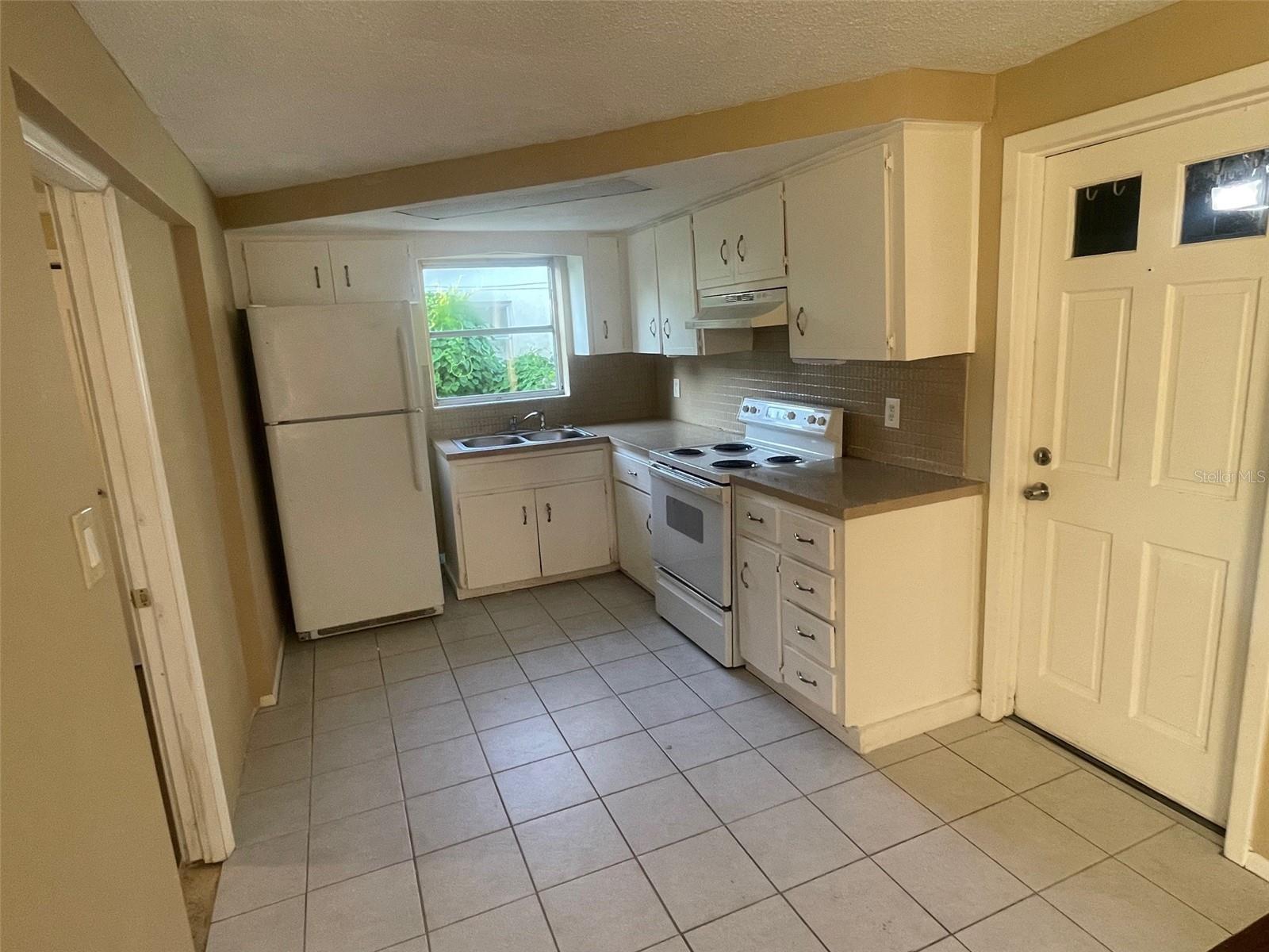 10038 KINGSWOOD LN, PORT RICHEY, FL, 34668