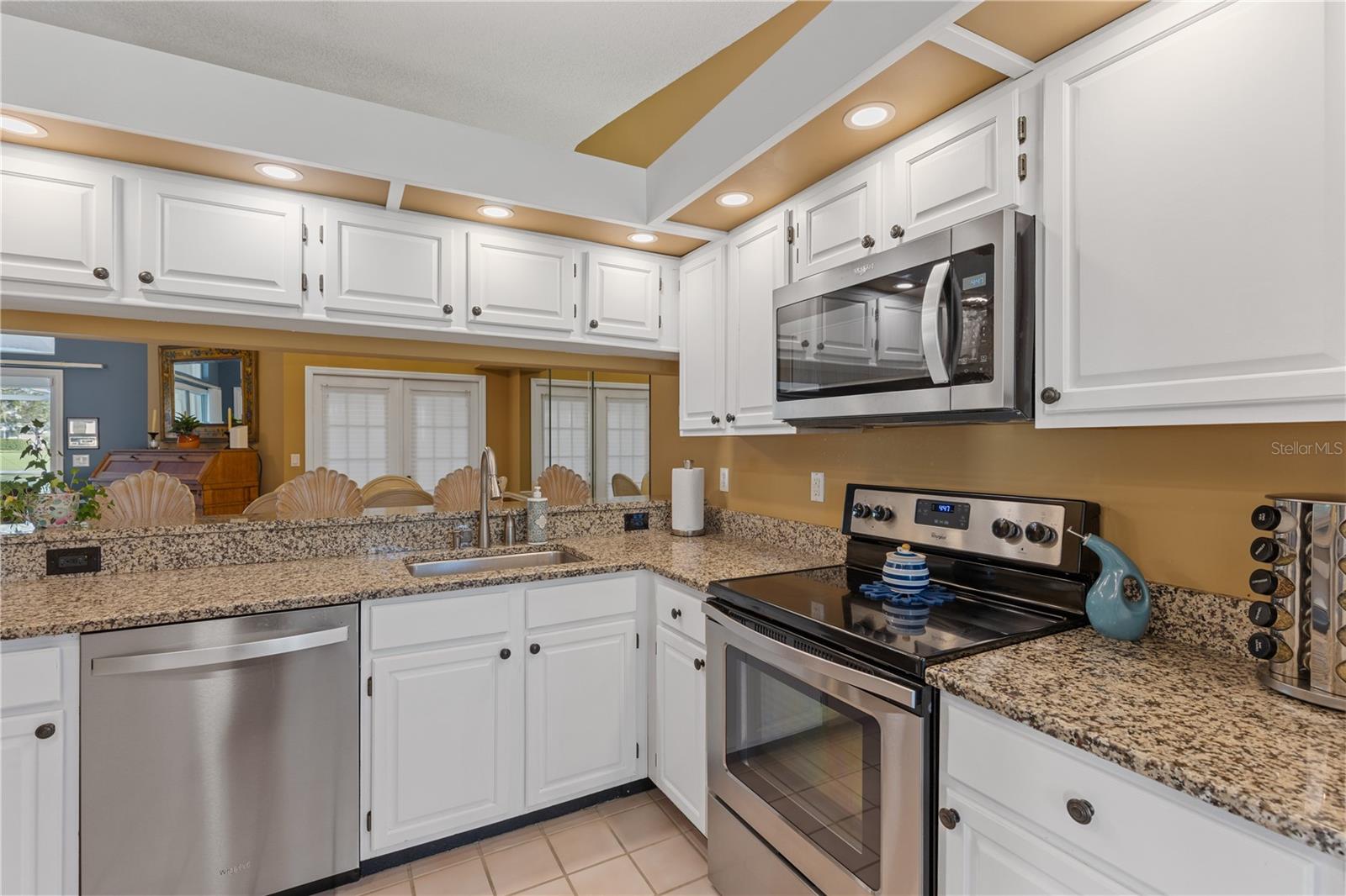 6440 STONE RIVER RD, BRADENTON, FL, 34203
