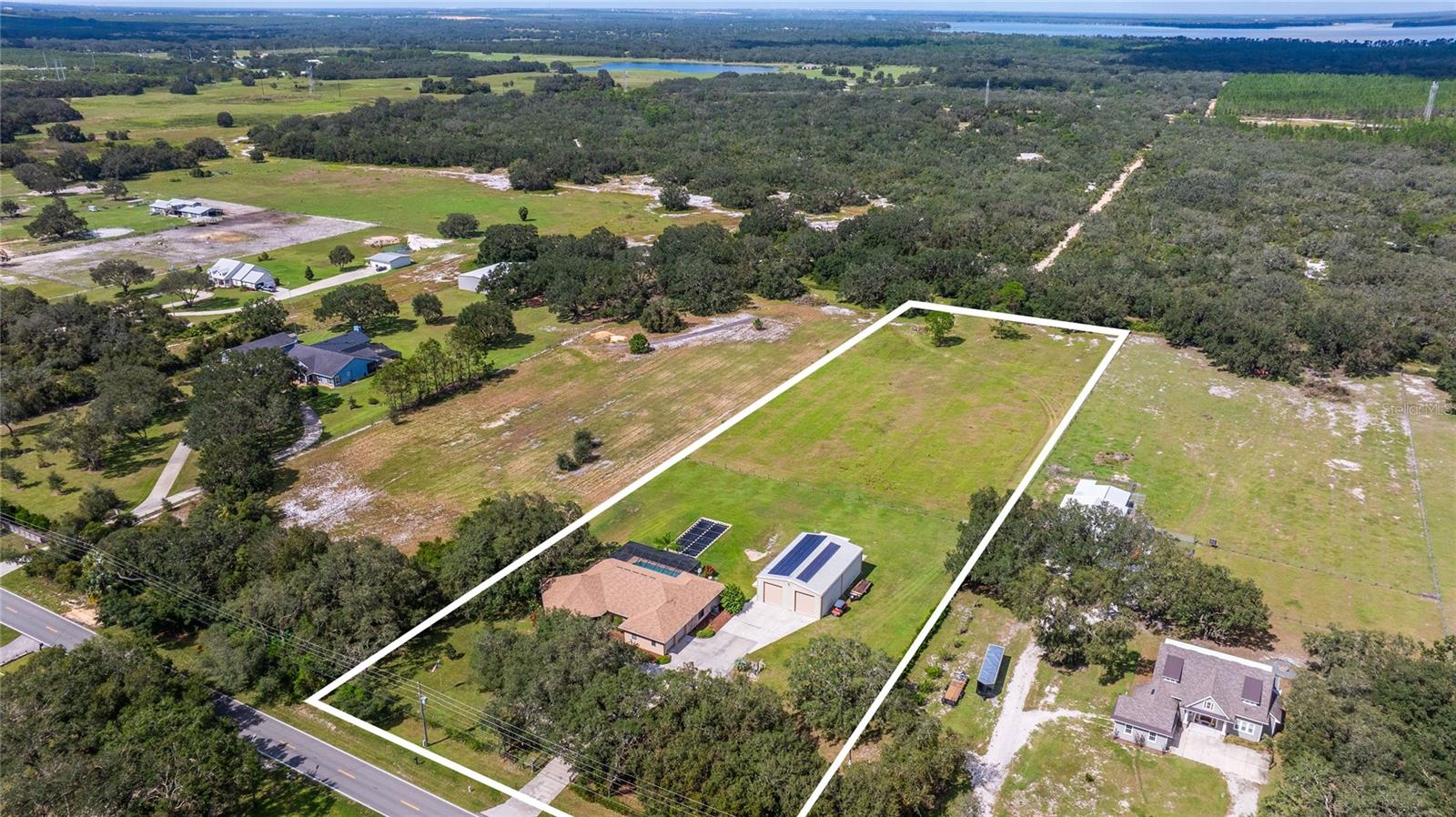 3933 MAMMOTH GROVE RD, LAKE WALES, FL, 33898