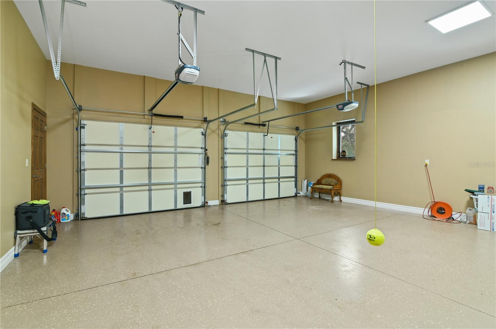 3933 MAMMOTH GROVE RD, LAKE WALES, FL, 33898