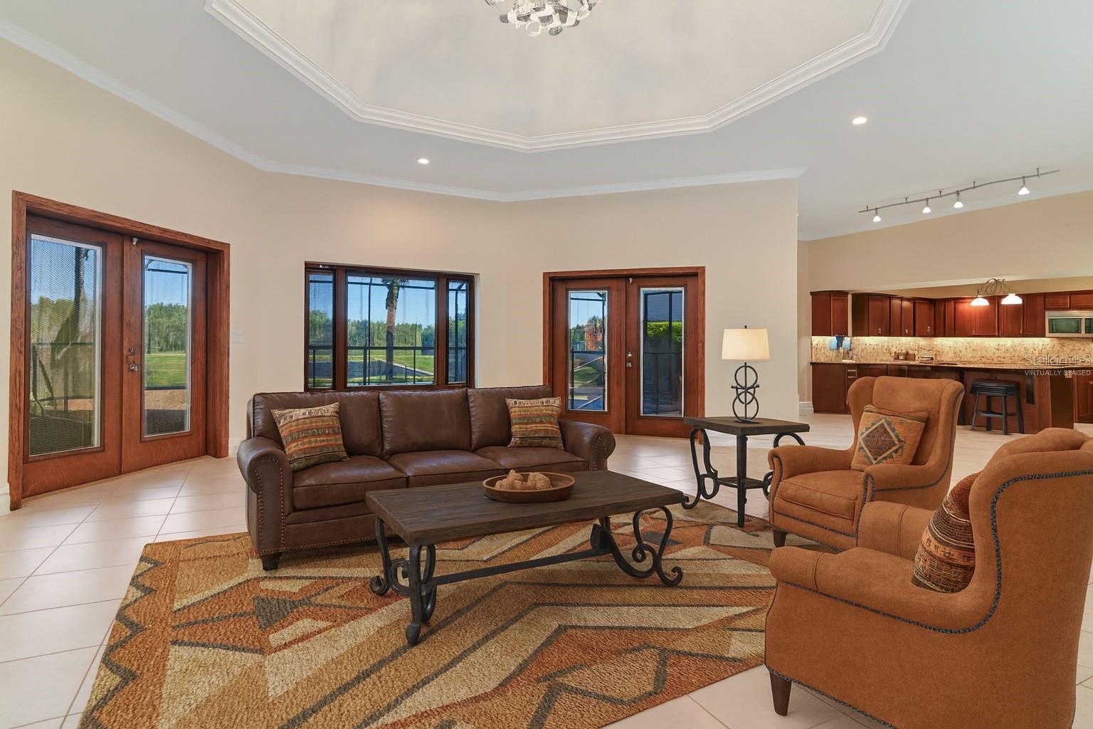 3933 MAMMOTH GROVE RD, LAKE WALES, FL, 33898