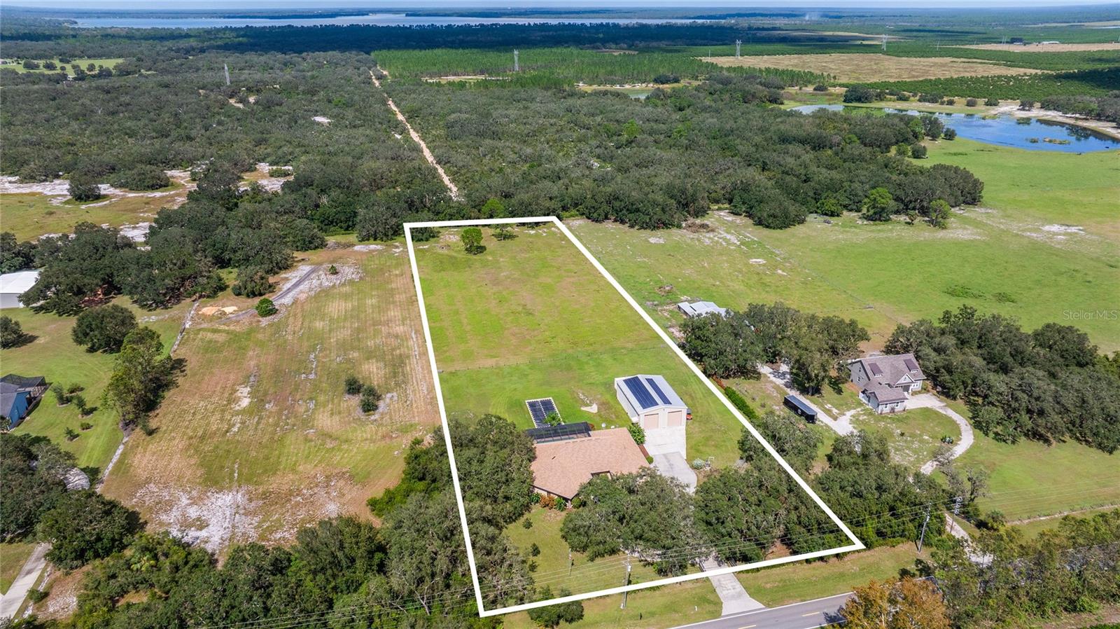 3933 MAMMOTH GROVE RD, LAKE WALES, FL, 33898