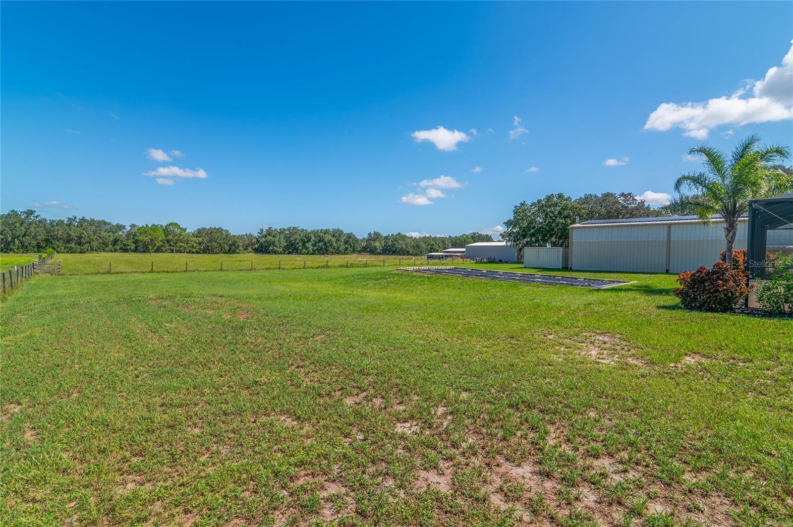 3933 MAMMOTH GROVE RD, LAKE WALES, FL, 33898