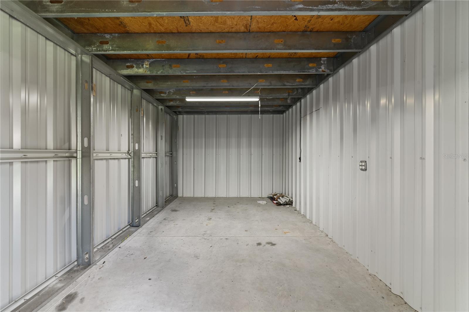 3933 MAMMOTH GROVE RD, LAKE WALES, FL, 33898