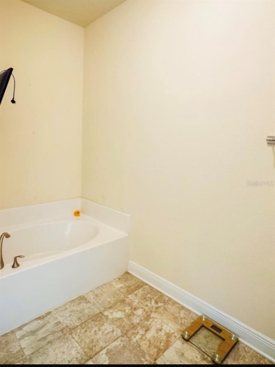 7732 SLOEWOOD DR, LEESBURG, FL, 34748