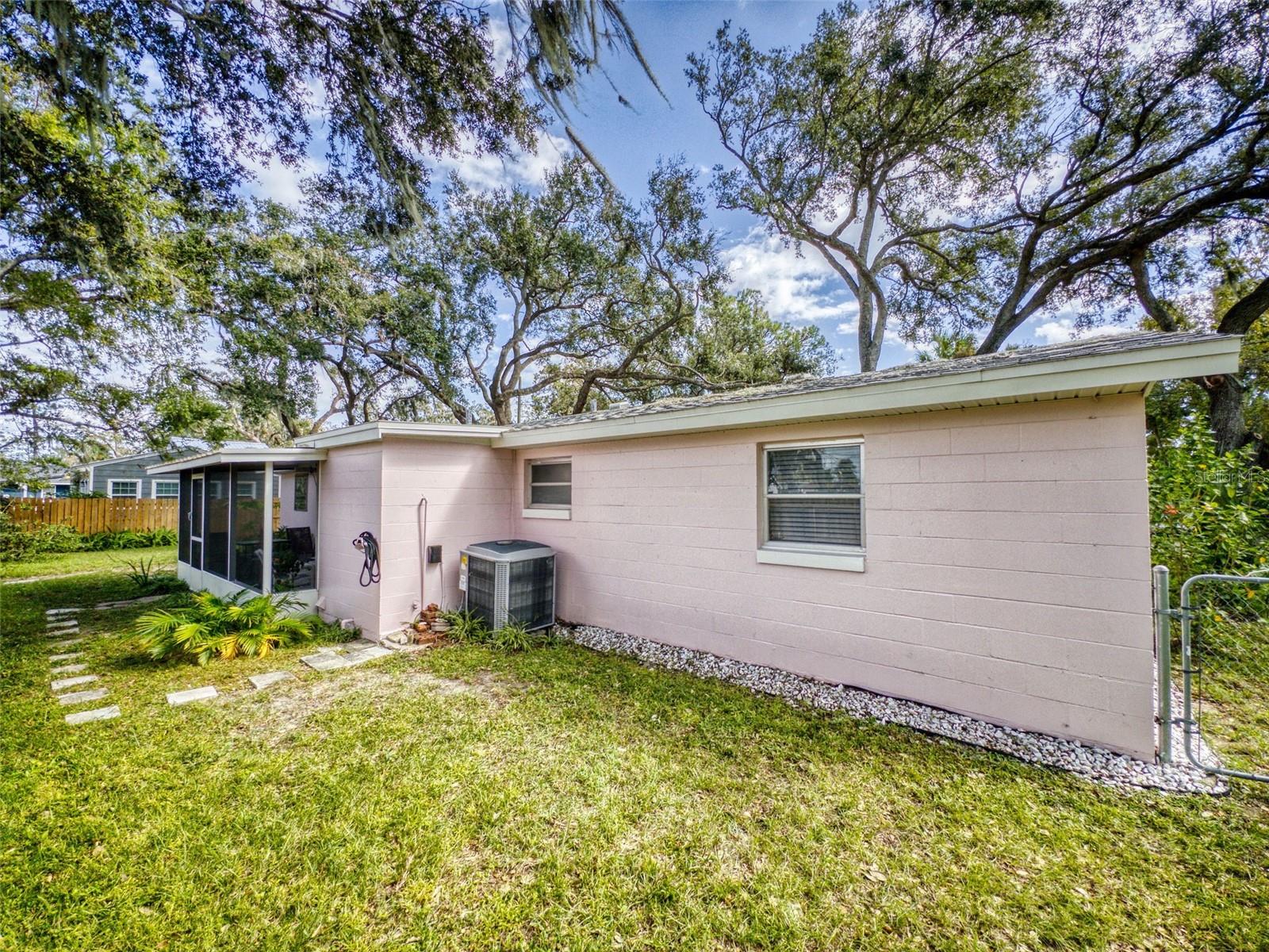 630 OLIVE ST, SOUTH DAYTONA, FL, 32119