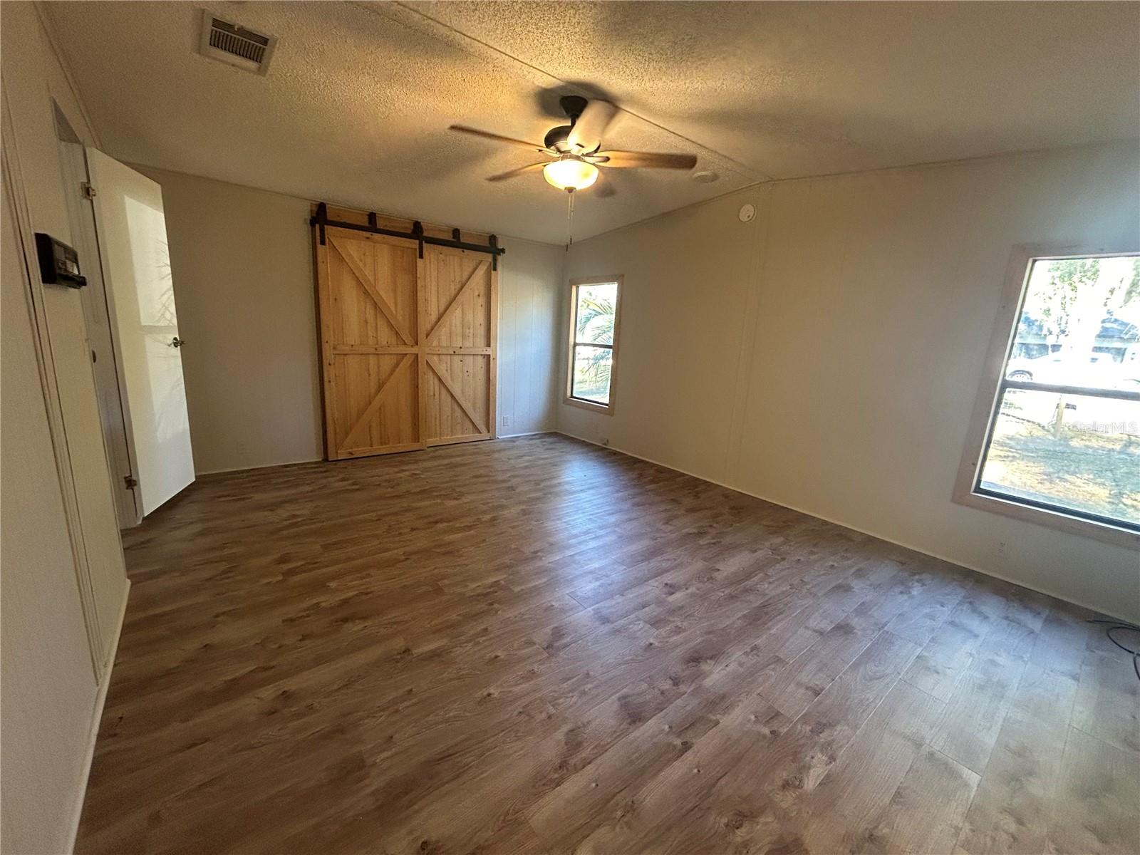 243 STAR LAKE DR, HAWTHORNE, FL, 32640