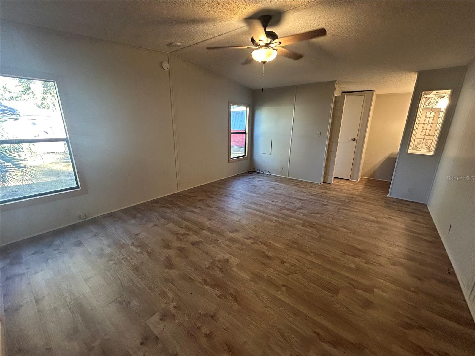 243 STAR LAKE DR, HAWTHORNE, FL, 32640
