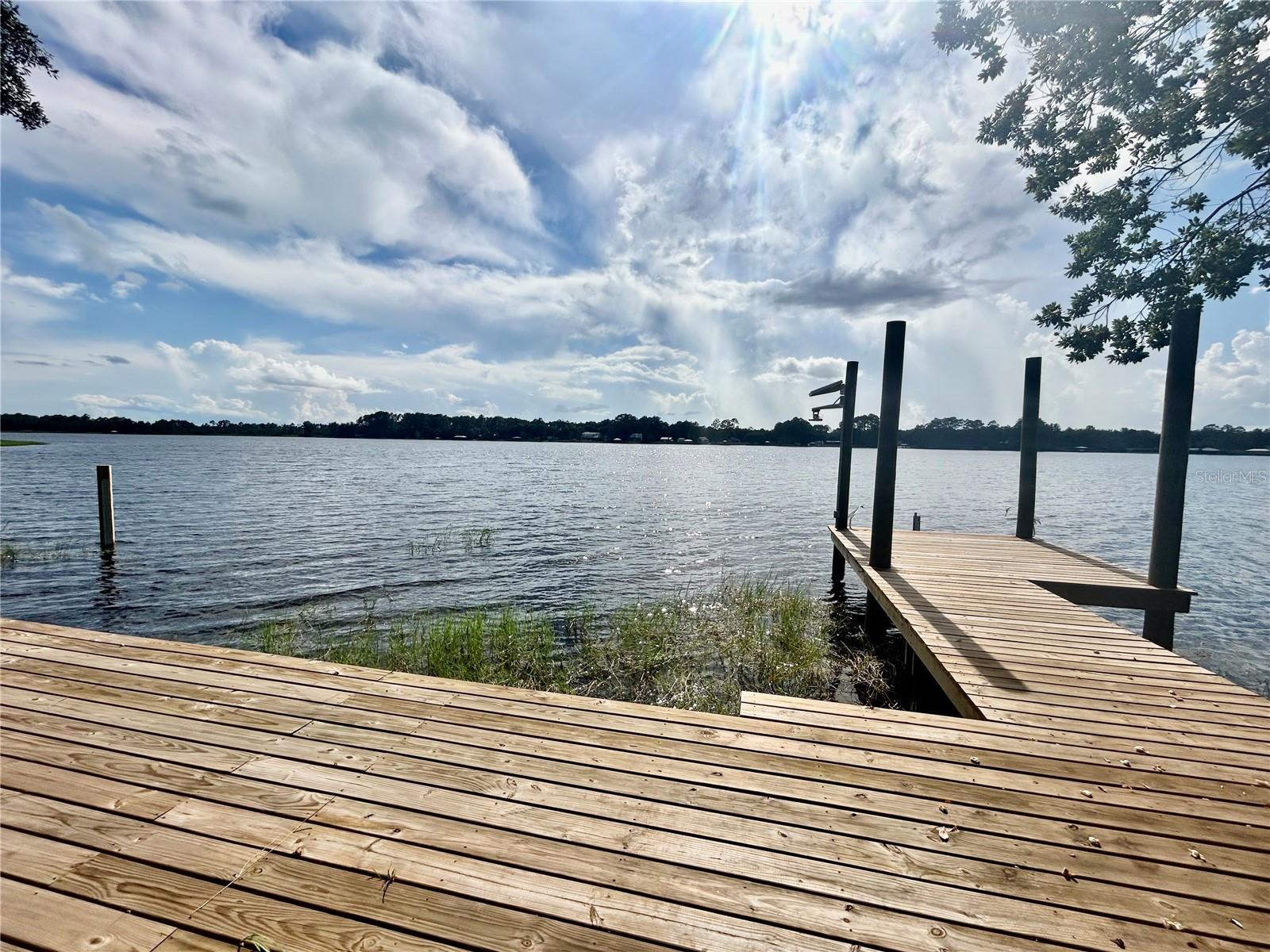 243 STAR LAKE DR, HAWTHORNE, FL, 32640