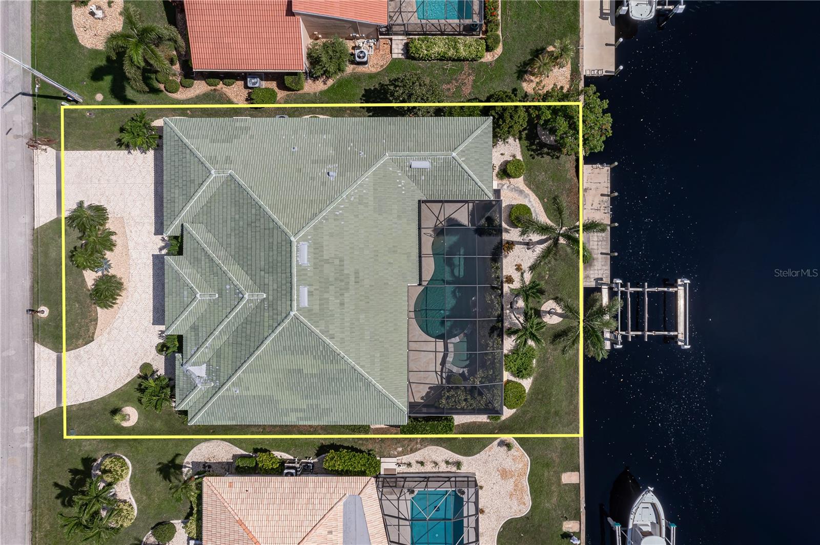 2185 VIA ESPLANADE, PUNTA GORDA, FL, 33950