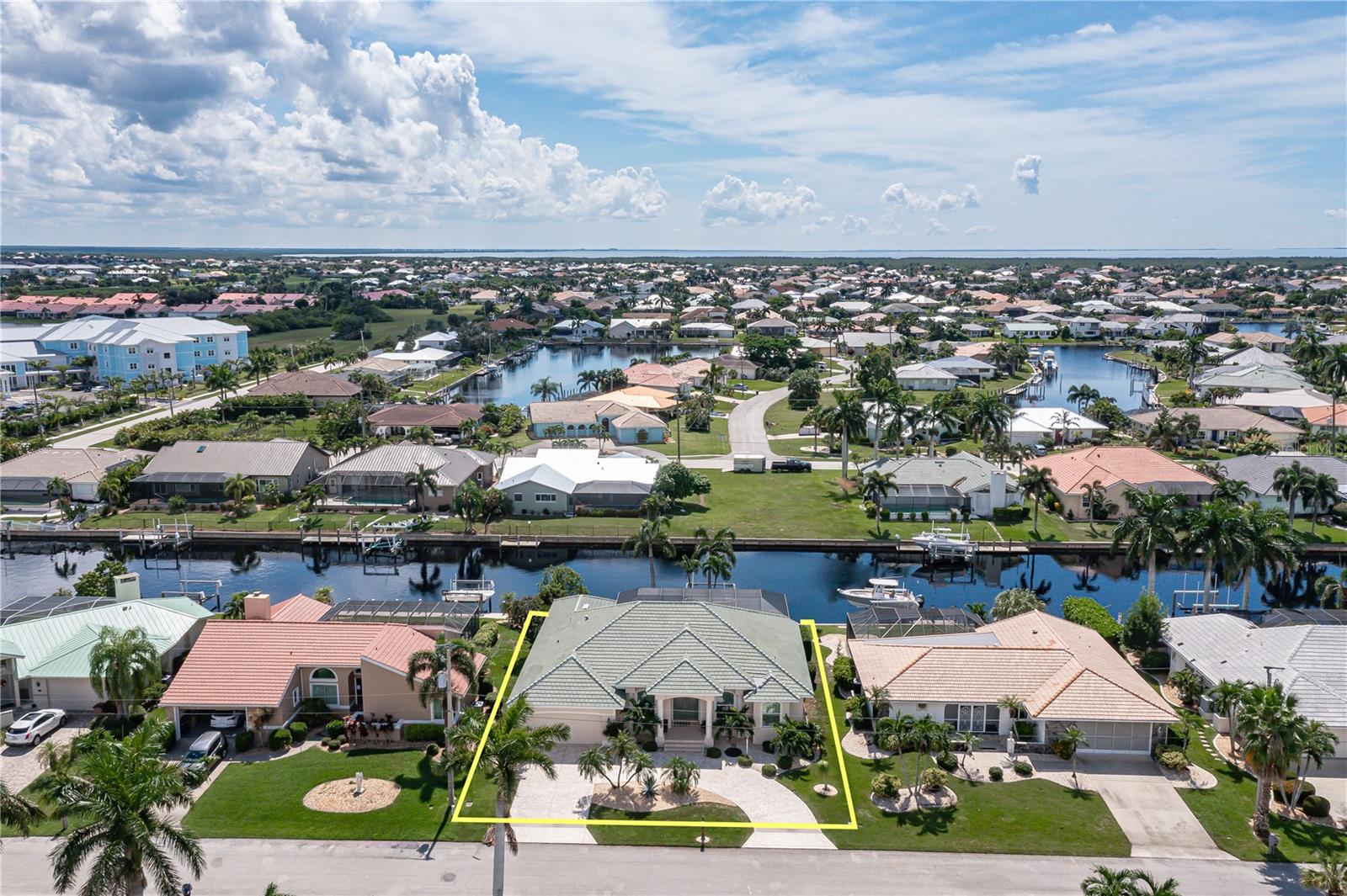 2185 VIA ESPLANADE, PUNTA GORDA, FL, 33950