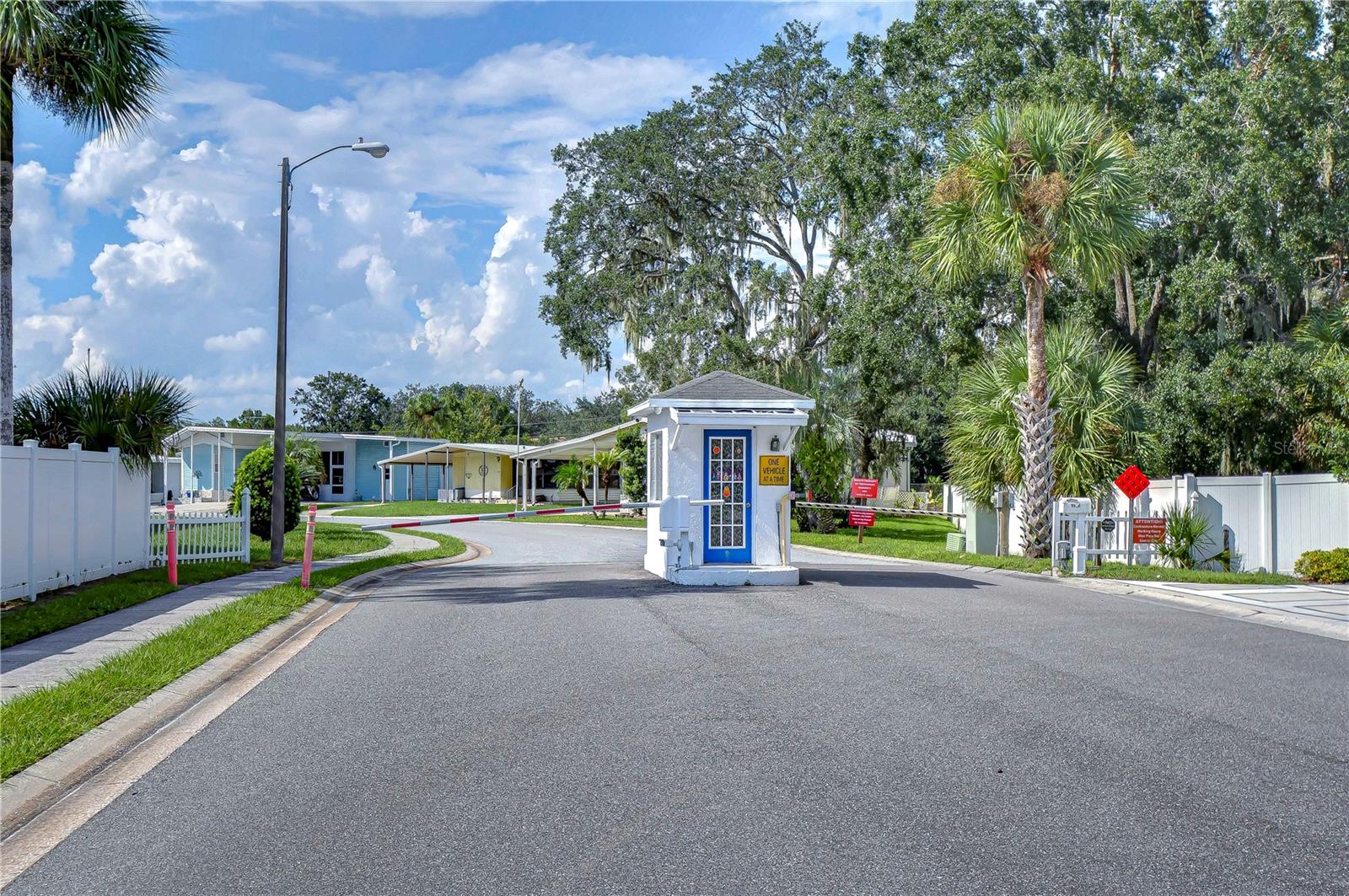 35210 CONDOMINIUM BLVD, ZEPHYRHILLS, FL, 33541