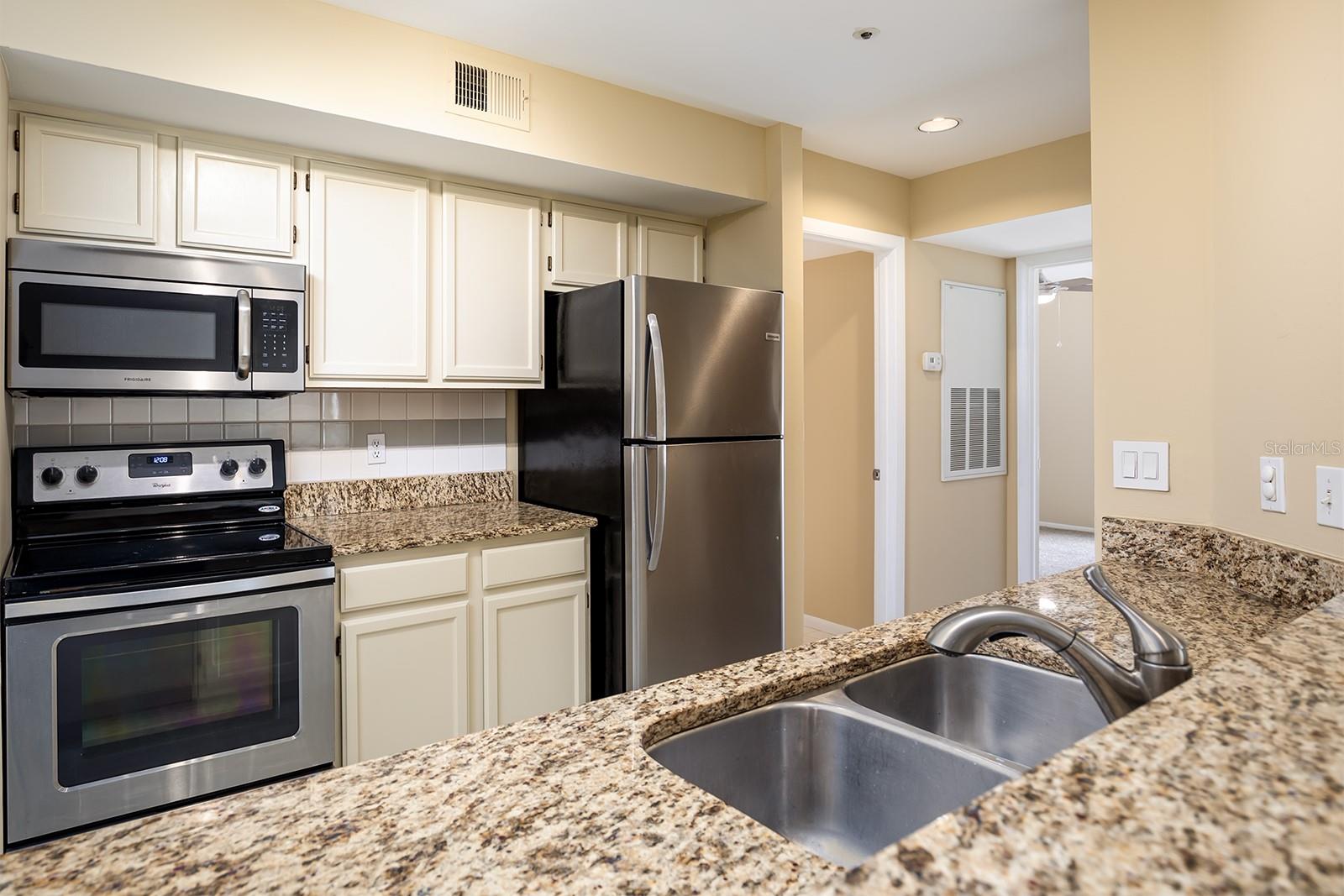 494 N PIN OAK PL #308, LONGWOOD, FL, 32779