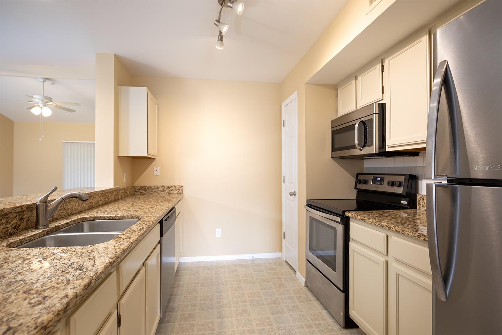 494 N PIN OAK PL #308, LONGWOOD, FL, 32779