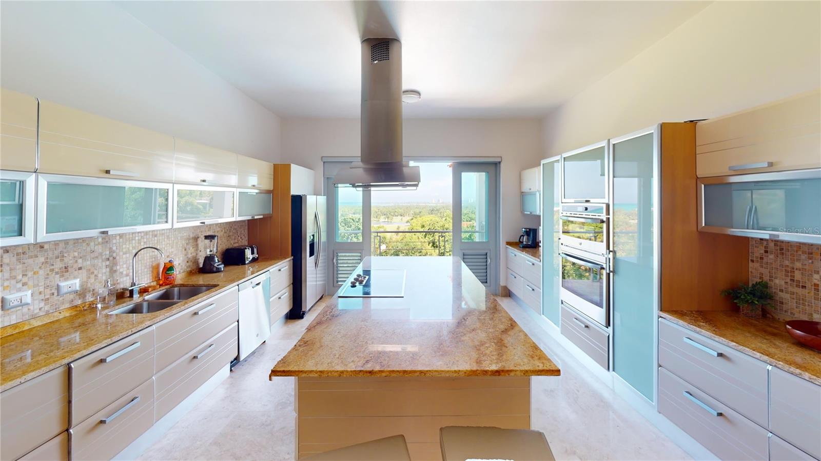 PR9109343 Property Photo