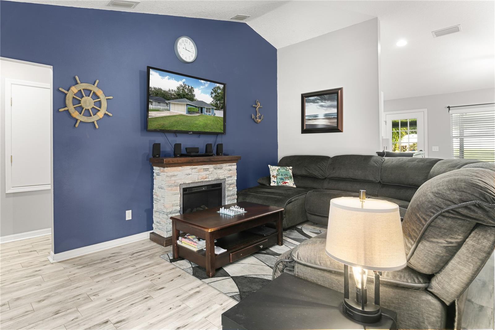 4513 JUNIPER ST, LADY LAKE, FL, 32159