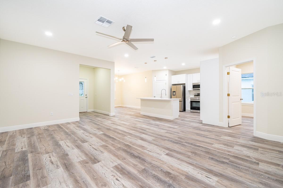 248 S VIRGINIA AVE, DELAND, FL, 32724